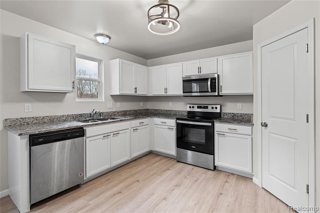 280 Ash Street, Corunna, MI 48817 — Photo 12