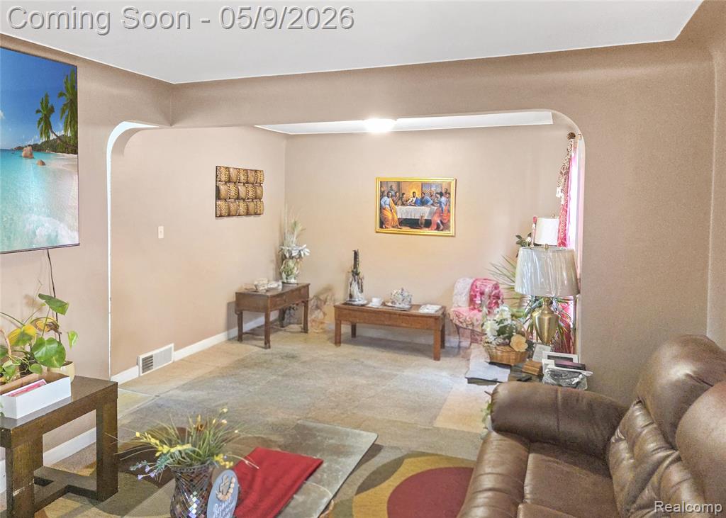 22449 Marine Avenue, Eastpointe, MI 48021 — Photo 2