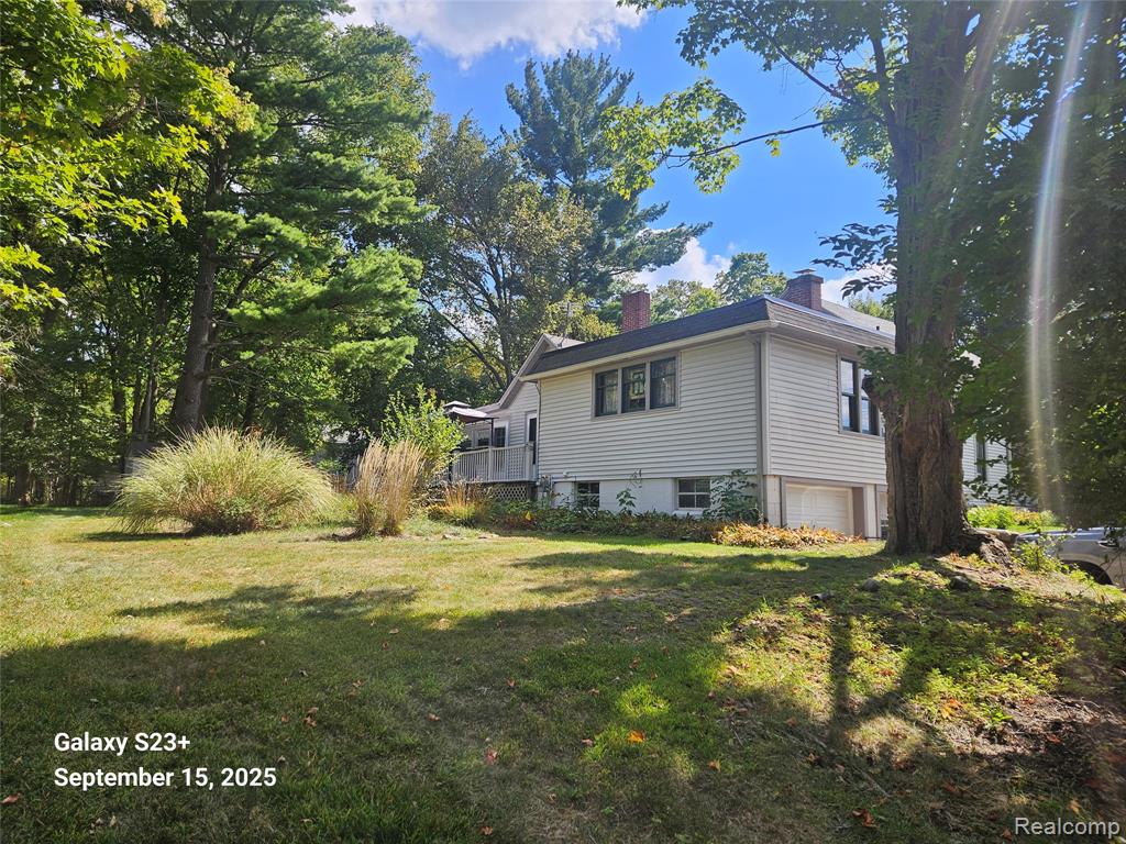 624 Hickory Street, Fenton, MI 48430 — Photo 9