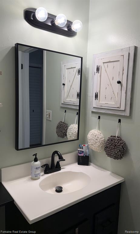 42317 Gloria Drive, Canton, MI 48187 — Photo 27