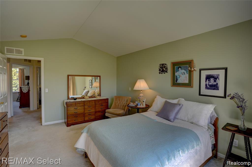 5100 Meadow Crest Circle, Holly, MI 48442 — Photo 20