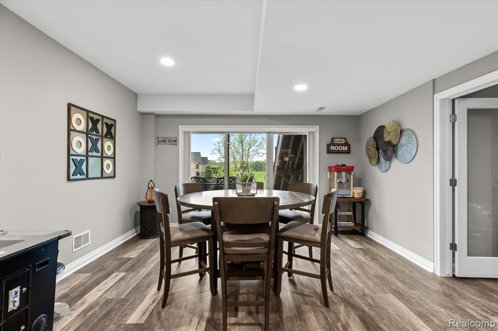8350 STONEY CREEK Drive, South Lyon, MI 48178 — Photo 33