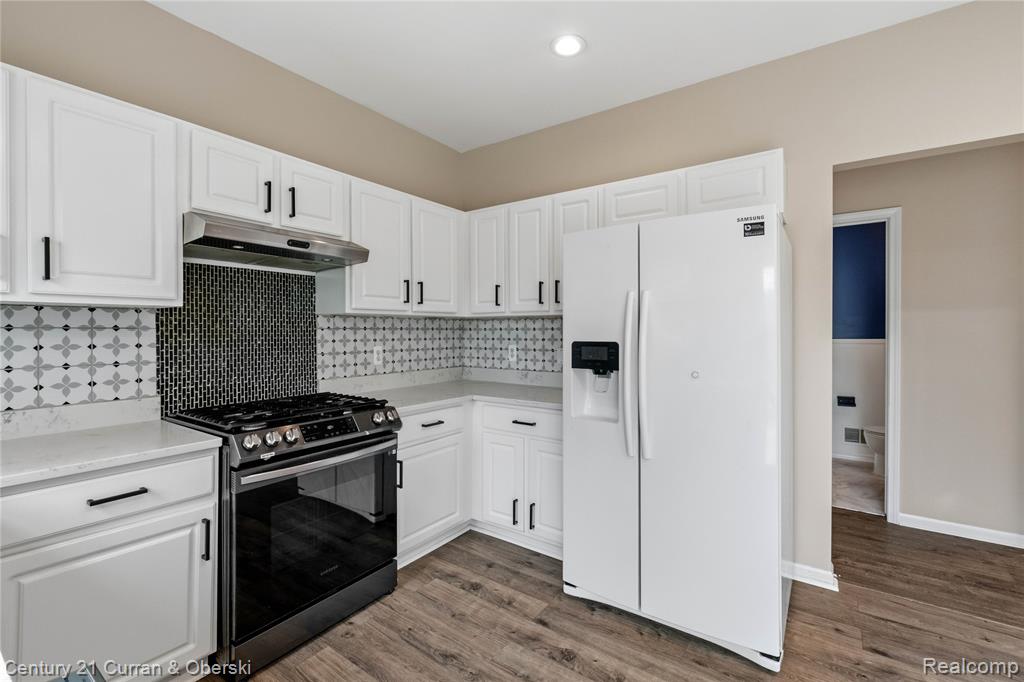 43060 Providence Lane, Canton, MI 48188 — Photo 13