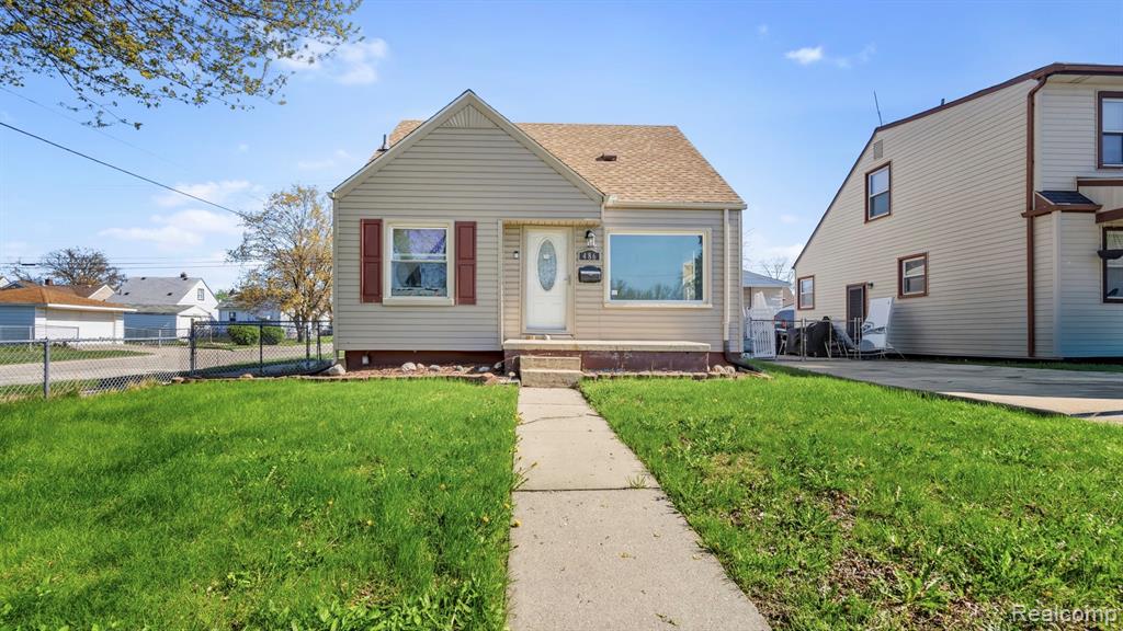 486 Lincoln Avenue, Lincoln Park, MI 48146 — front exterior