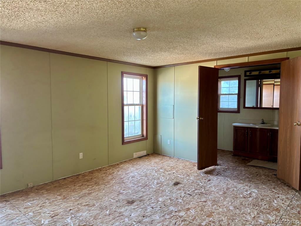 4333 24th Ave Lot 187, Fort Gratiot, MI 48059 — Photo 4