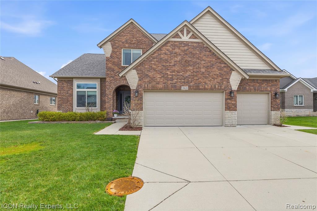 20620 Misty Brook Court, Macomb, MI 48044 — Photo 42
