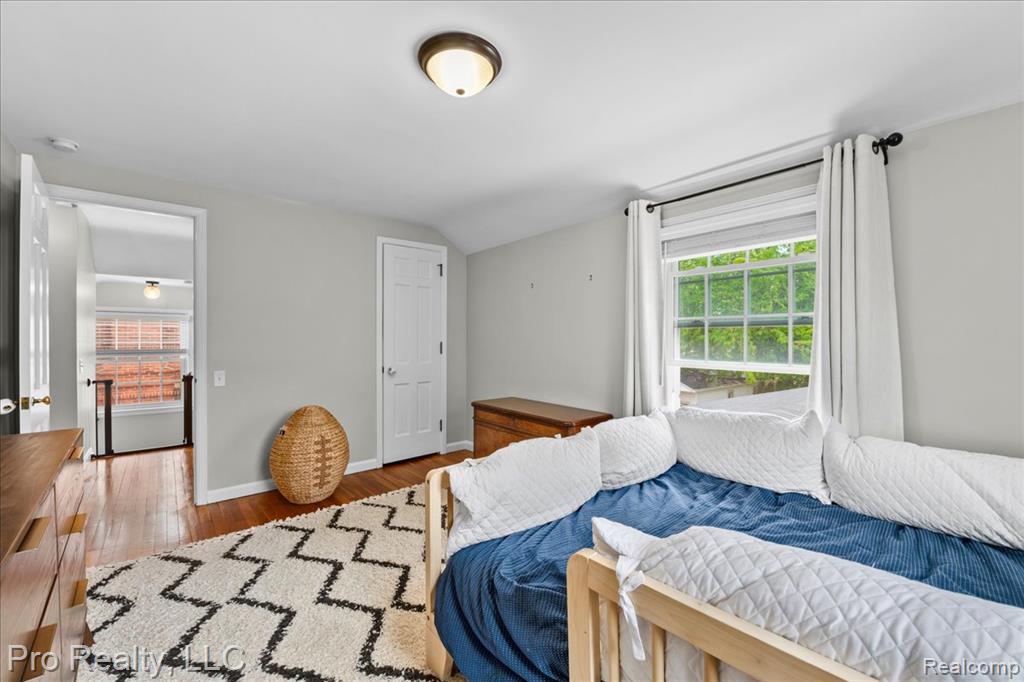 429 Roland Road, Grosse Pointe Farms, MI 48236 — Photo 20