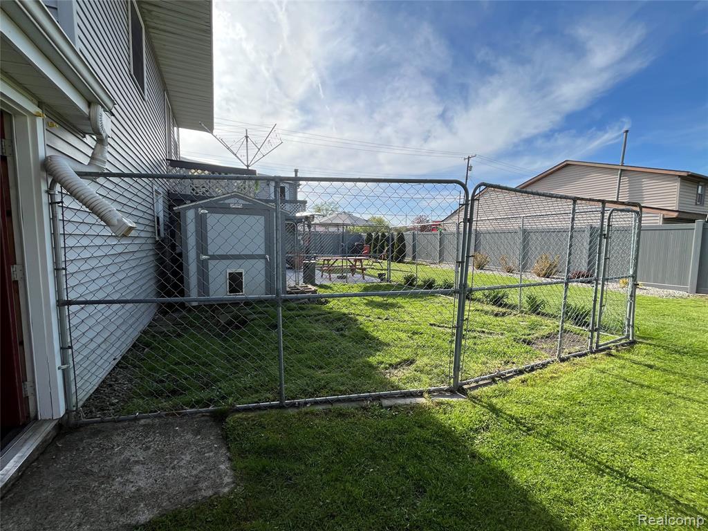 12660 Grafton Road, Carleton, MI 48117 — Photo 72