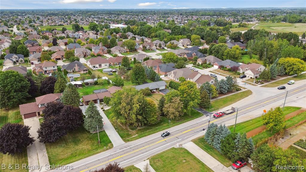 54675 Romeo Plank Road, Macomb, MI 48042 — Photo 54
