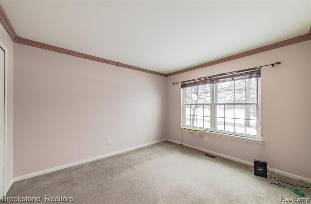 6462 Heron Park Way, Clarkston, MI — Photo 24