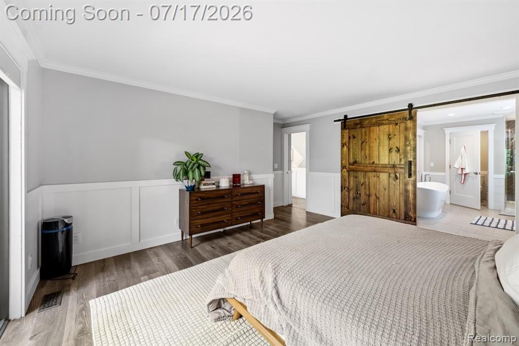 7375 Parkwood Drive, Fenton, MI 48430 — Photo 18