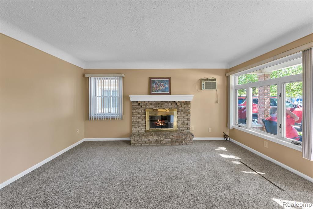 7411 N Vernon Street, Dearborn Heights, MI 48127 — Photo 7