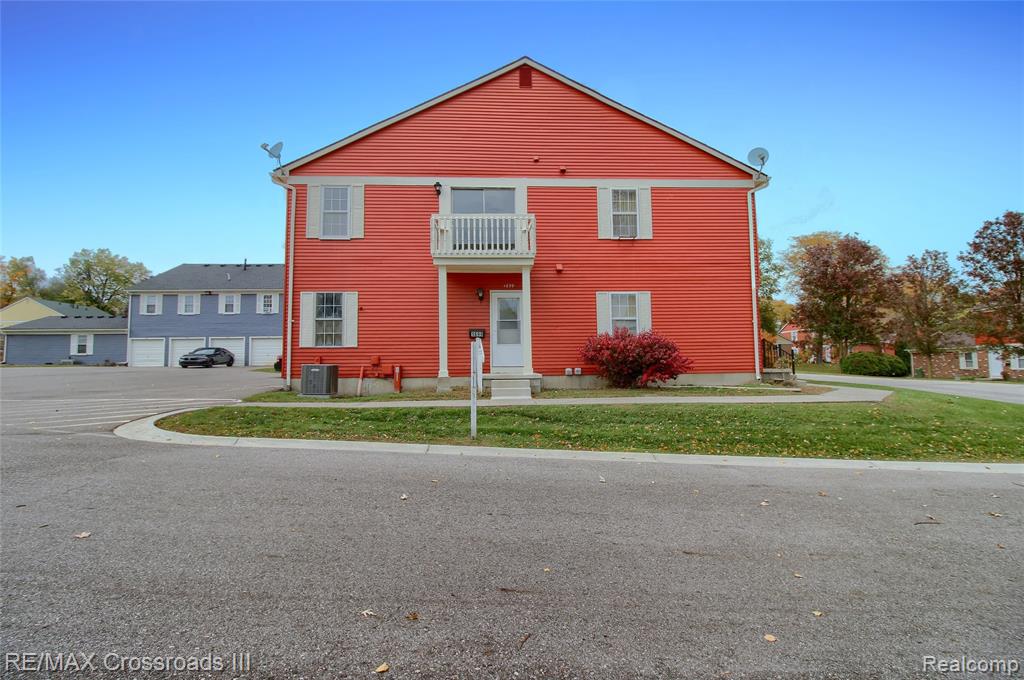 1699 Wingate Boulevard, Ypsilanti, MI 48198 — front exterior