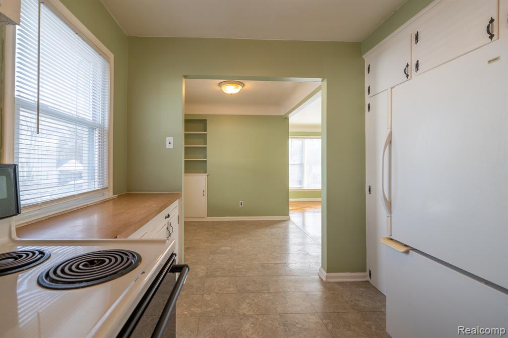 16841 Winston Street, Detroit, MI 48219 — Photo 9