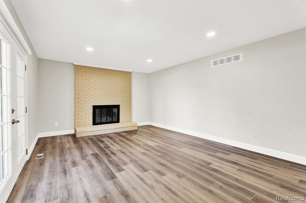 40206 Ashland Drive, Sterling Heights, MI 48313 — Photo 26