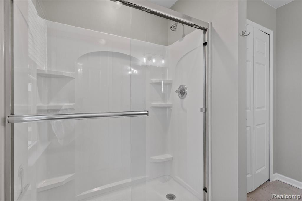 48993 Cold Rise Court, Macomb, MI 48042 — Photo 25