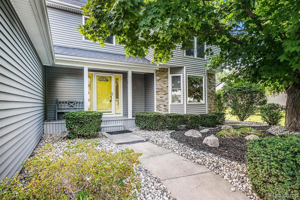 6084 Chatham Court, Grand Blanc, MI 48439 — Photo 5