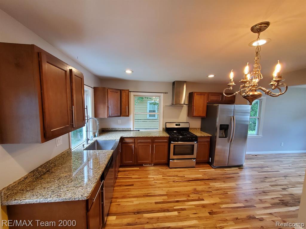 4980 MAYFAIR Street, Dearborn Heights, MI 48125 — Photo 3