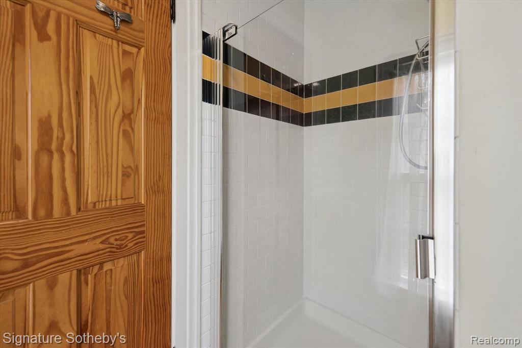 9827 KENNEDY Road, Munith, MI 49259 — Photo 29