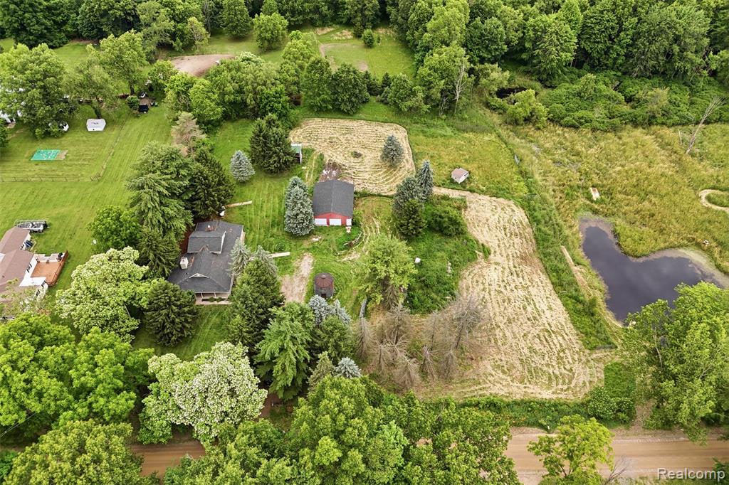 8573 W Lovejoy Road, Byron, MI 48418 — Photo 40