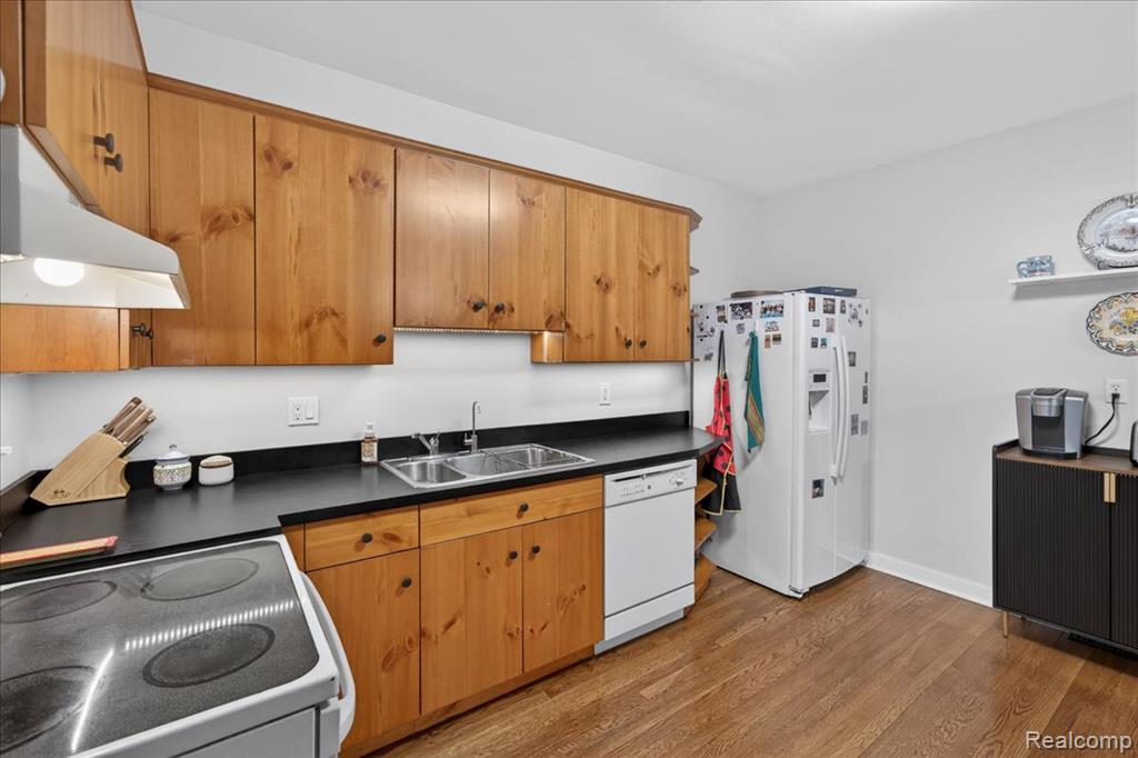 516 Withington Street, Ferndale, MI 48220 — Photo 14