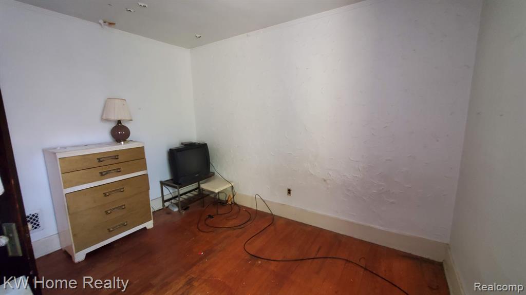 169 PILGRIM Street, Highland Park, MI 48203 — Photo 13