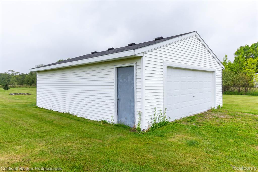 6456 BRICKER Road, Melvin, MI 48454 — Photo 37