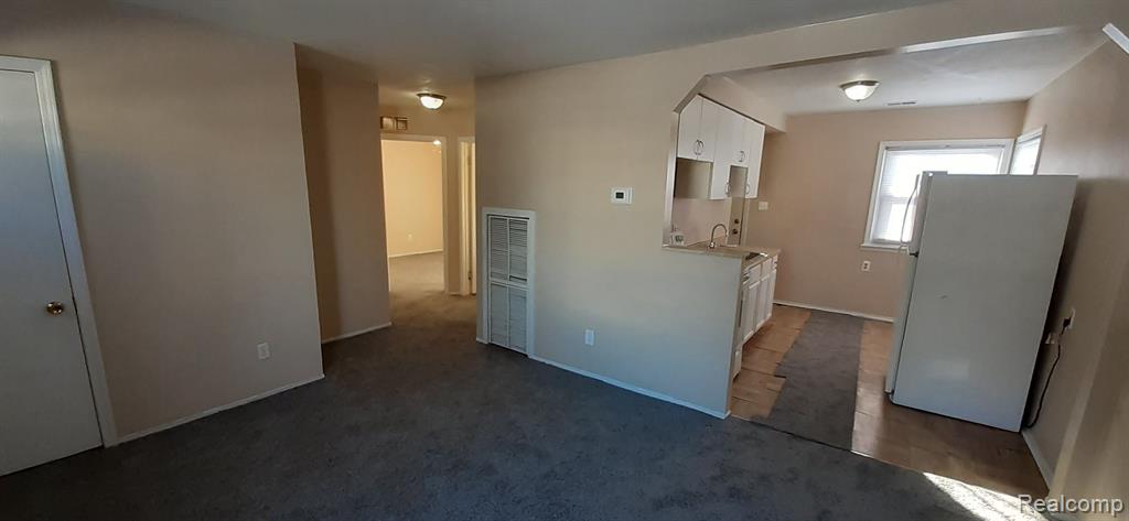 8662 FORD Avenue, Warren, MI 48089 — Photo 9