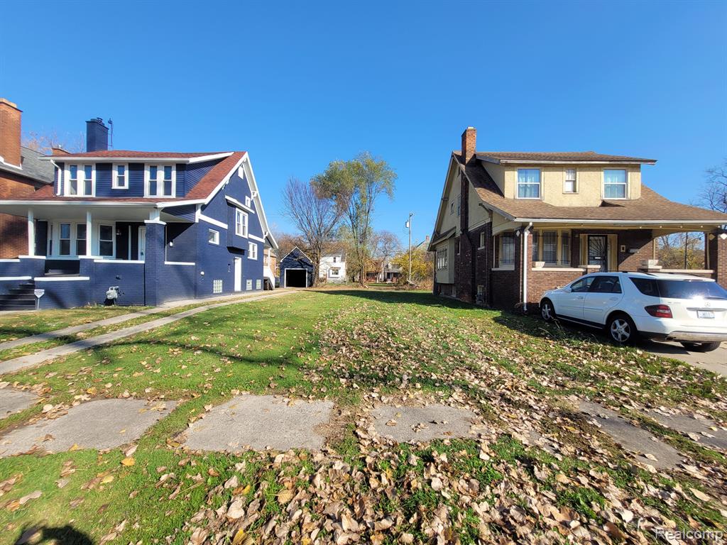 644 PHILIP Street, Detroit, MI 48215