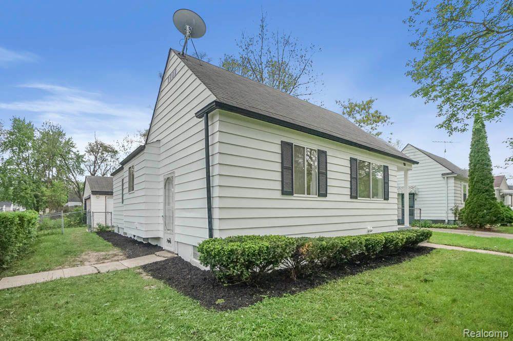 620 2ND Avenue, Pontiac, MI 48340 — Photo 3