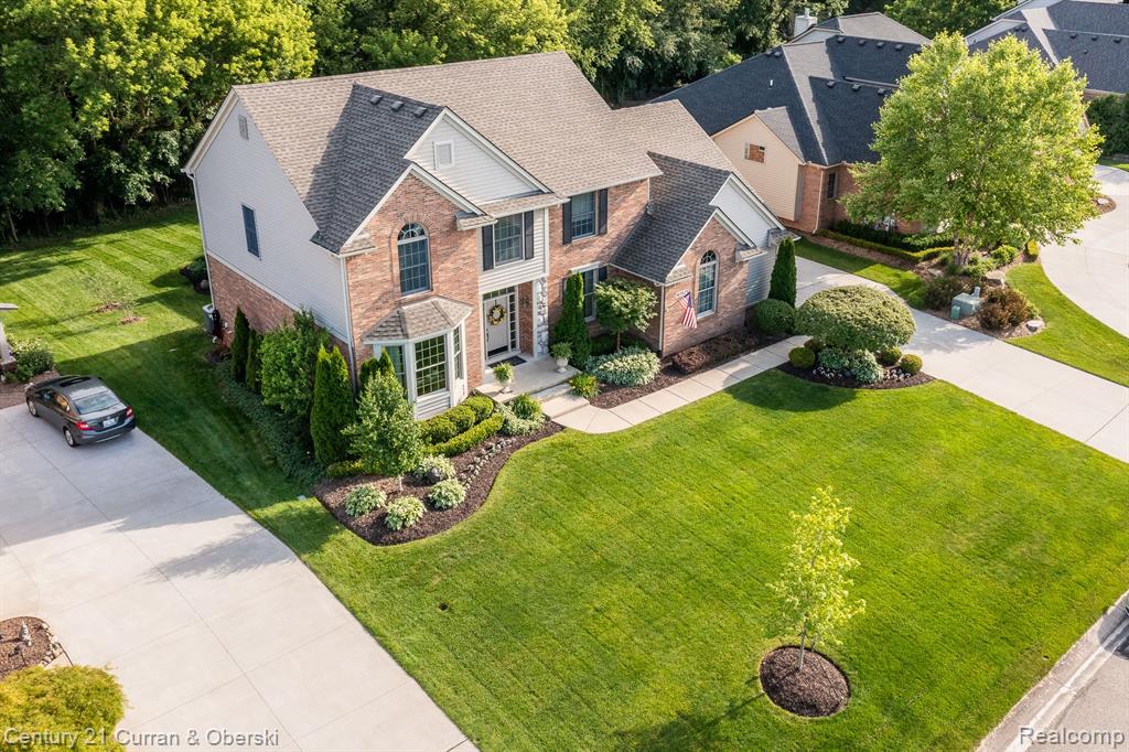 47571 PINE CREEK CT, Northville, MI 48168 — Photo 2