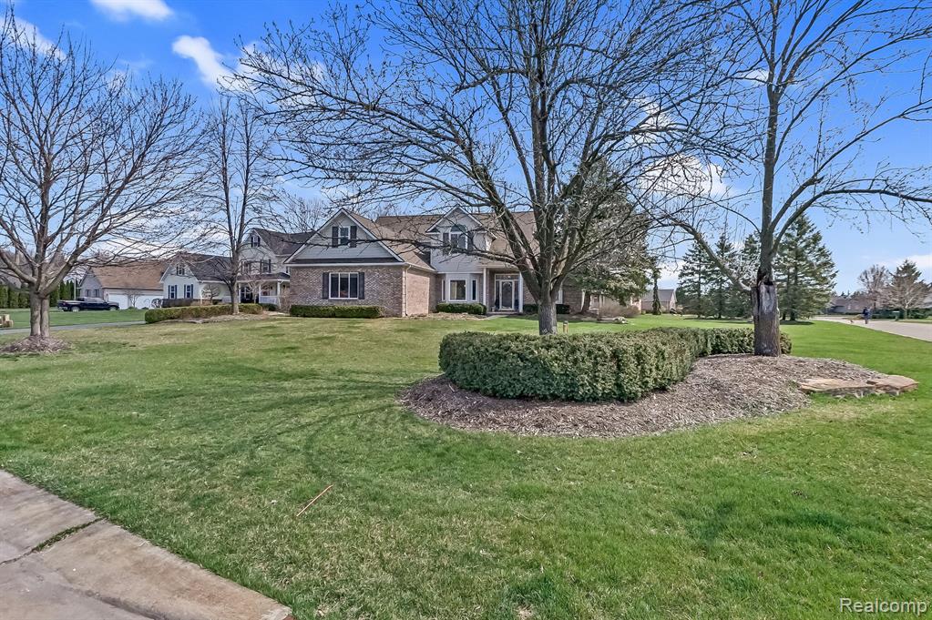 21191 GREENBRIAR Lane, South Lyon, MI 48178 — Photo 39
