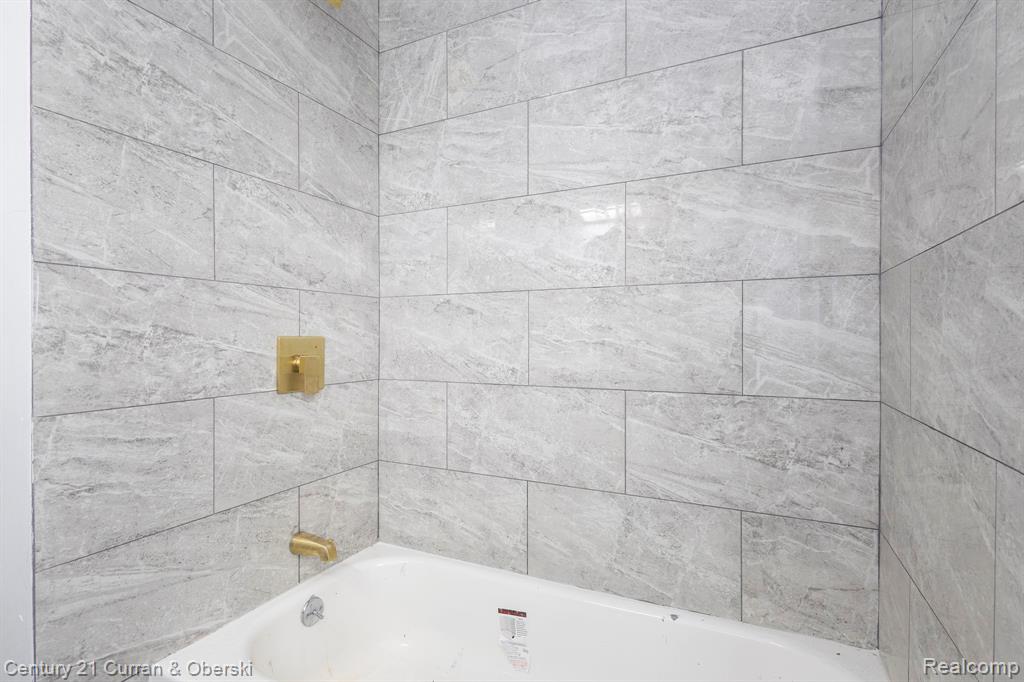 12468-70 Mendota Street, Detroit, MI 48204 — Photo 16