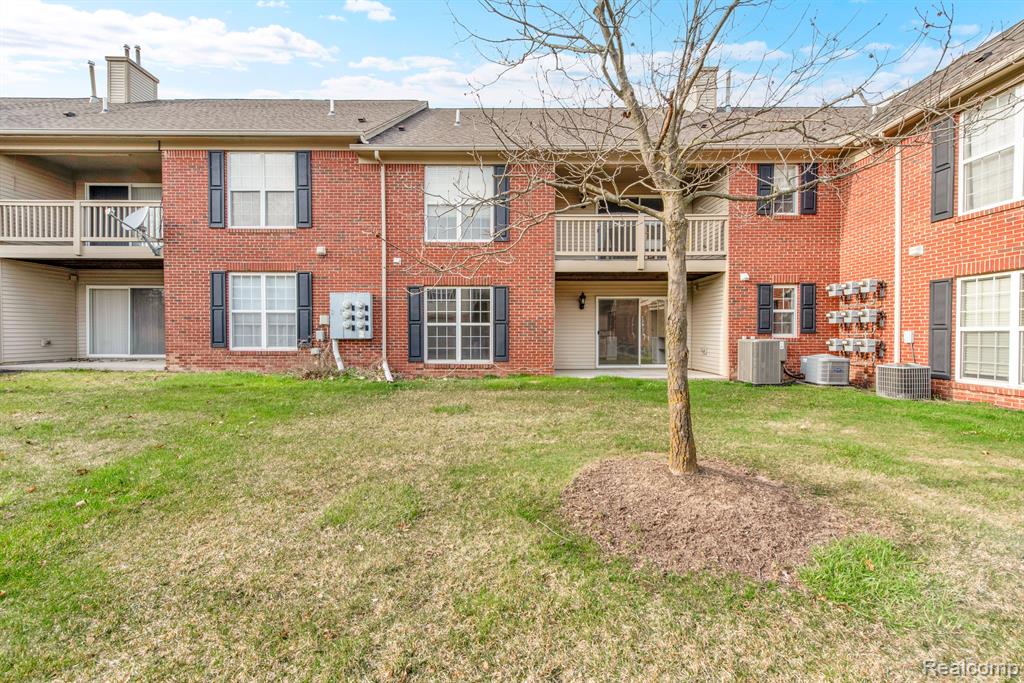 28243 CARLTON WAY Drive, 37, Novi, MI 48377 — Photo 21