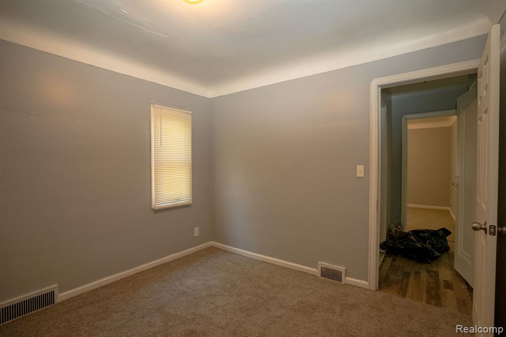 9833 Berkshire Street, Detroit, MI 48224 — Photo 5