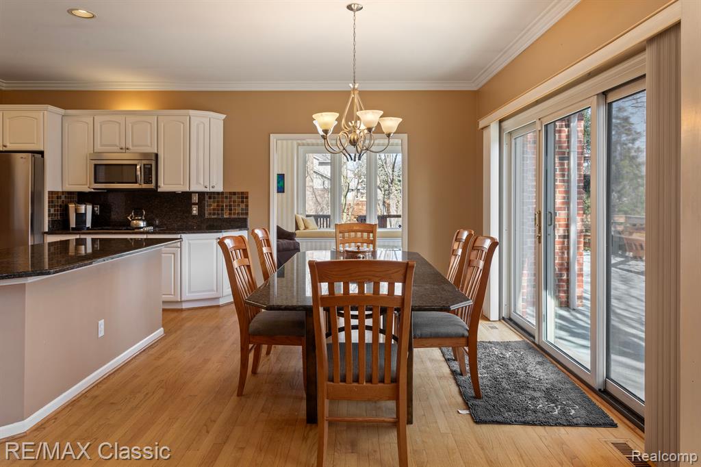 6904 GRANGER Drive, Troy, MI 48098 — Photo 15