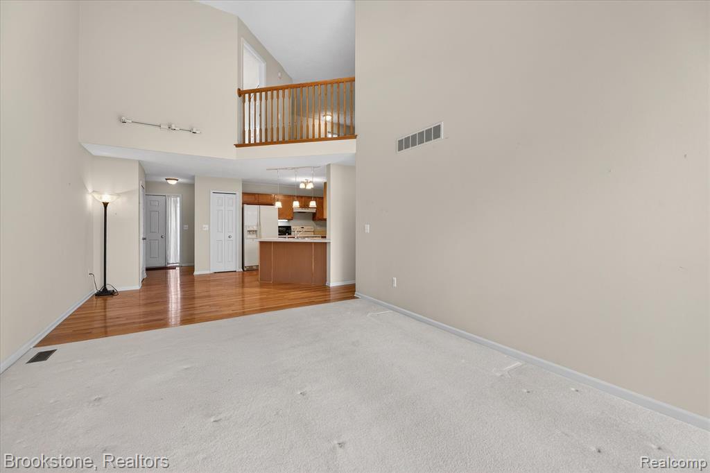 986 Spirea, 44, Howell, MI 48843 — Photo 13