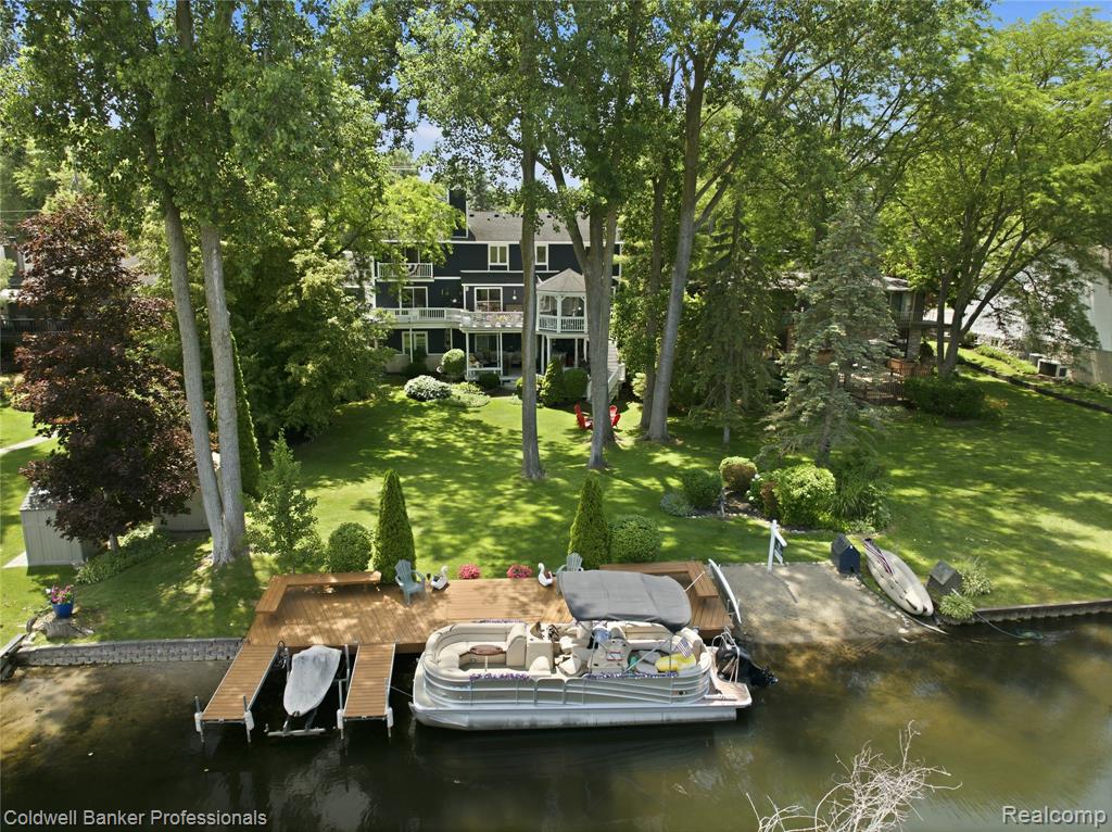 3410 Benstein Road, Commerce Twp, MI 48382 — Photo 4