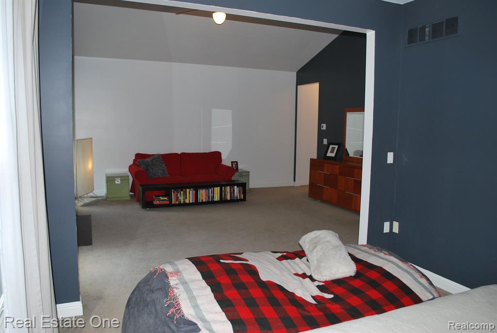 49664 TAFT Lane, Canton, MI 48188 — Photo 40