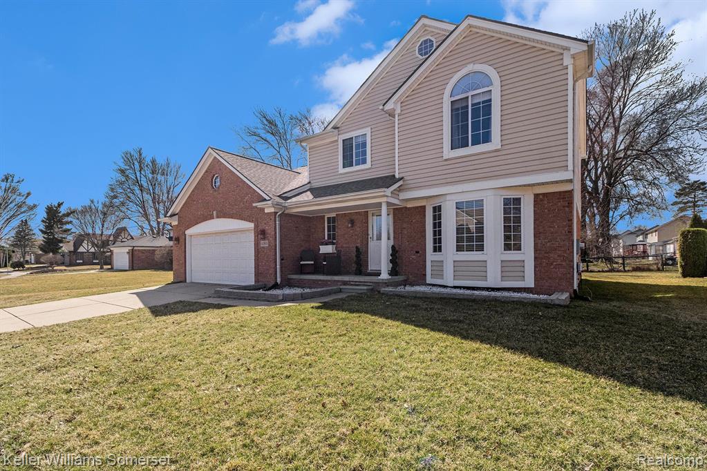 6955 WESTPOINTE Drive, Troy, MI 48085 — Photo 3