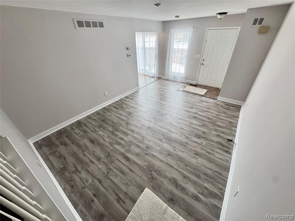 41070 Southwind Drive, Canton, MI 48188 — Photo 3
