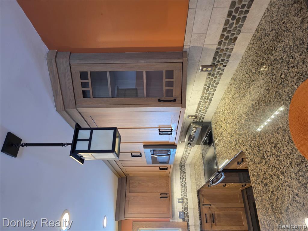 6453 Mack Road, Howell, MI 48855 — Photo 11
