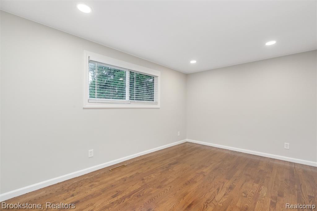 2784 Aldgate Drive, Bloomfield Hills, MI 48304 — Photo 35