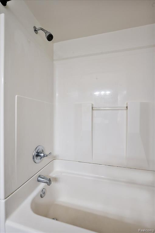 8809 Arlington Street, White Lake, MI — Photo 37