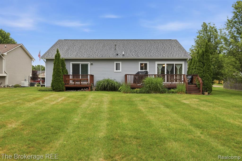 6060 Hearthside Place, Grand Blanc, MI 48439 — Photo 44