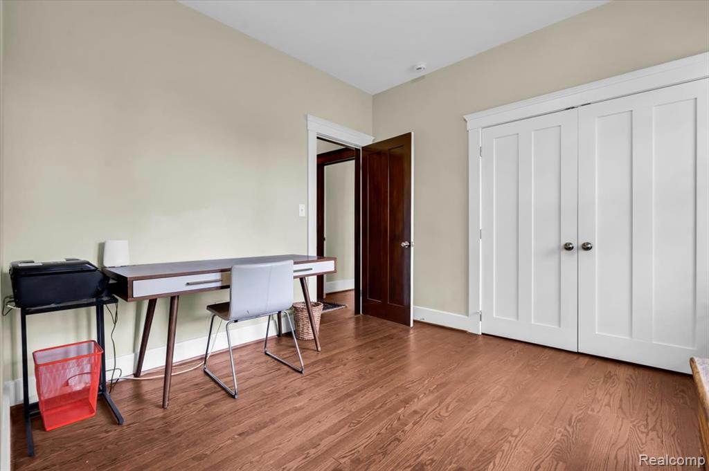 658 Longfellow Street, Detroit, MI 48202 — Photo 48