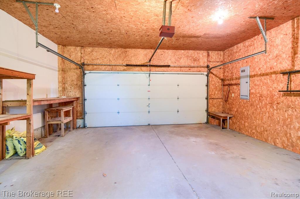 1077 Hadley Road, Lapeer, MI 48446 — Photo 46