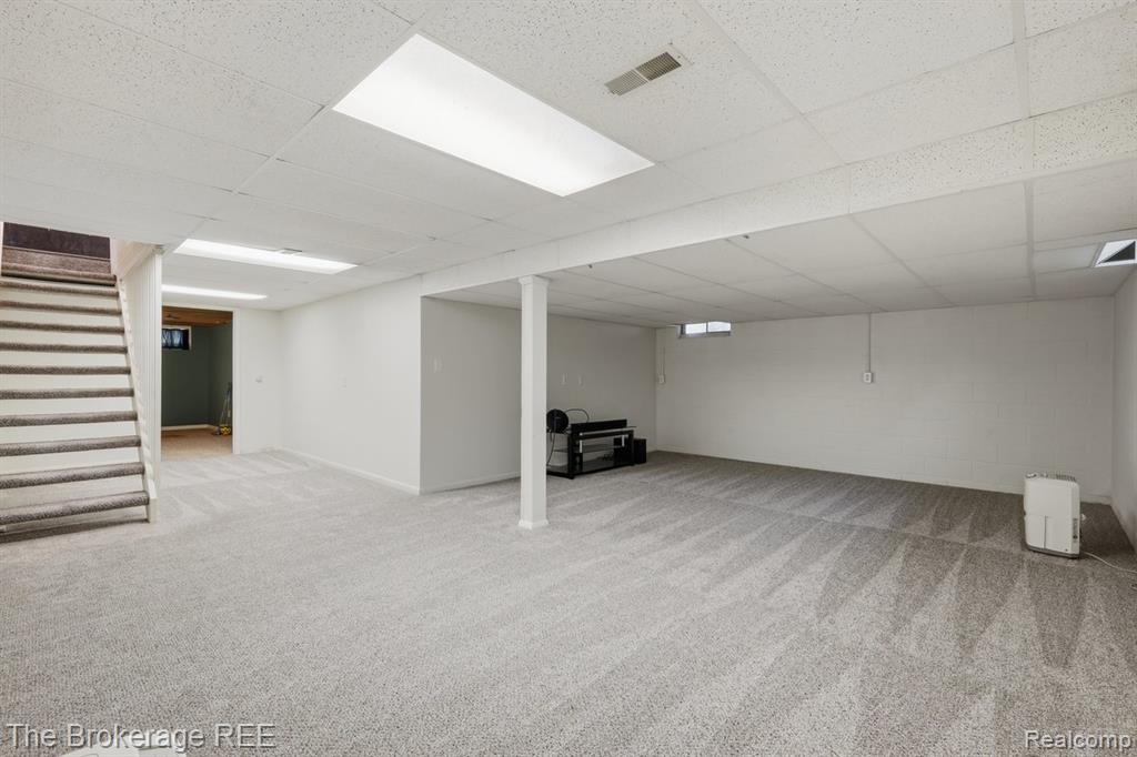 6060 Hearthside Place, Grand Blanc, MI 48439 — Photo 35