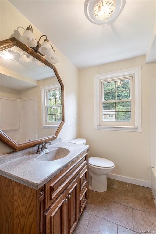 5397 Mapletree Drive, Flint, MI 48532 — Photo 17