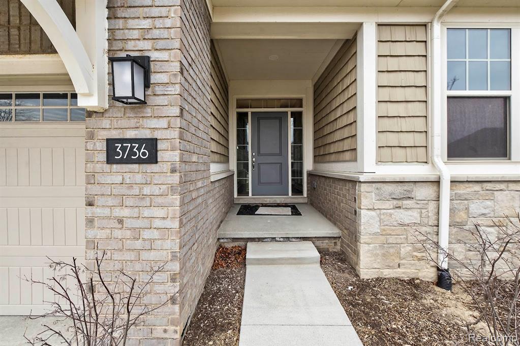 3736 Chatham Place, 6, Brighton, MI 48114 — Photo 3